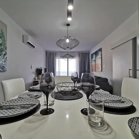 Appartement Cosea Living: Seaside Two Bedroom Flat In Harbour 106 Paphos